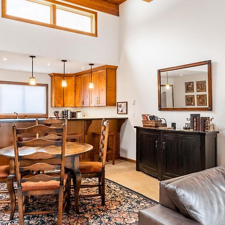 Riverside Condos C202 By Avantstay Condo Close To Downtown Town Park Ski Lift 8 Telluride Exterior photo